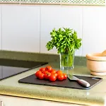 Beachfront Triplex With Parking Apartamento
