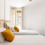Apartamento Beachfront Triplex With Parking Radazul