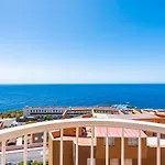 Beachfront Triplex With Parking *