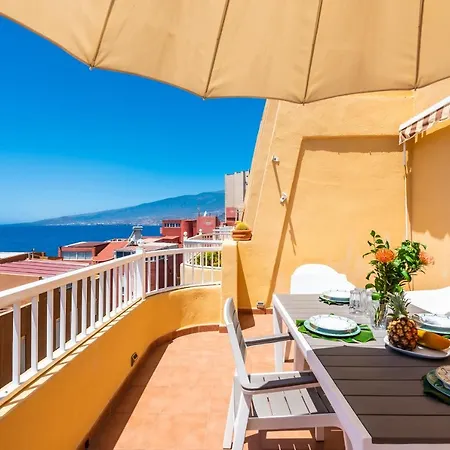 Beachfront Triplex With Swimming Pool & Parking Apartment Radazul