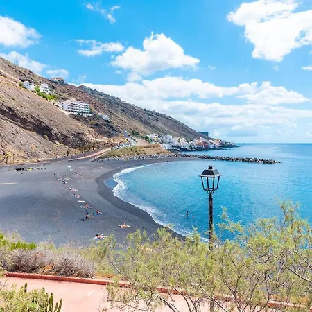 Beachfront Triplex With Parking *