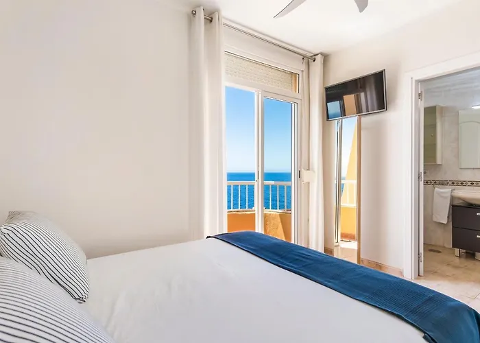 Appartement Beachfront Triplex With Parking